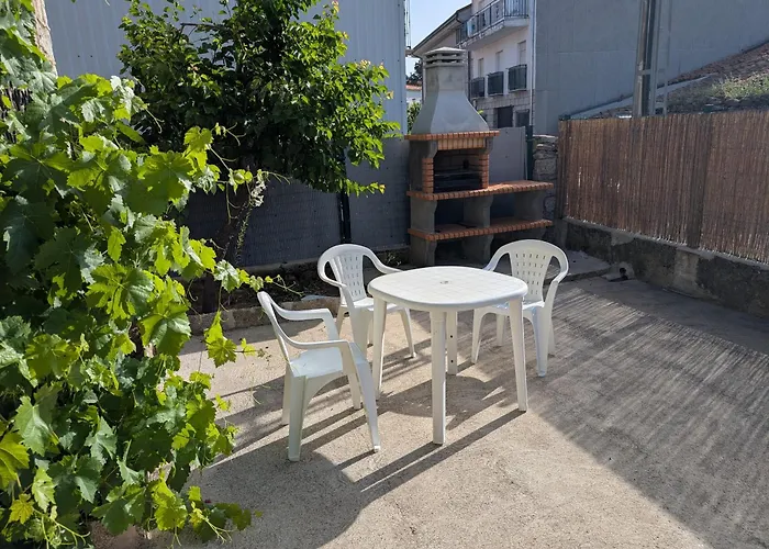 La Erilla Vieja Nyaraló *