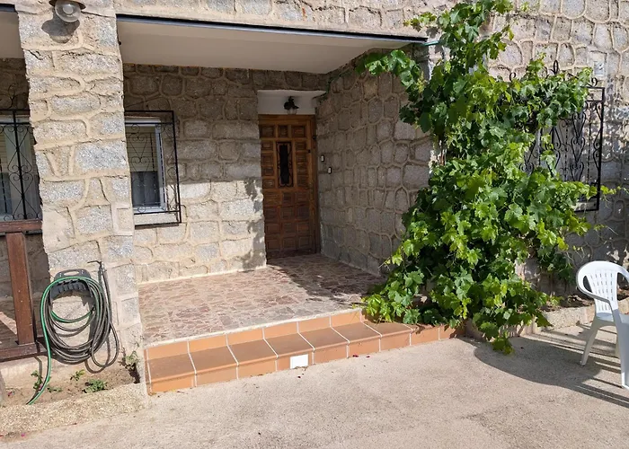 La Erilla Vieja Nyaraló *