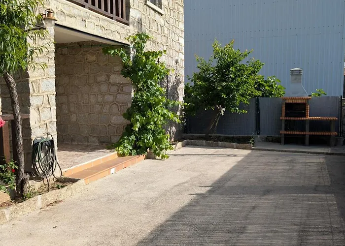 Nyaraló La Erilla Vieja Navarrevisca